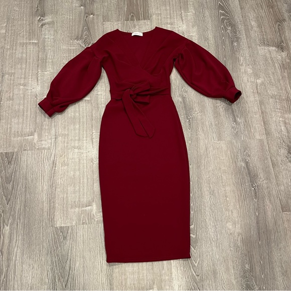 Red Off-the-Shoulder Bodycon - Picture 5 of 8